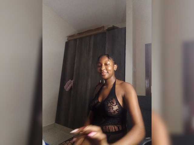 KittyKissess's BongaCams show and profile