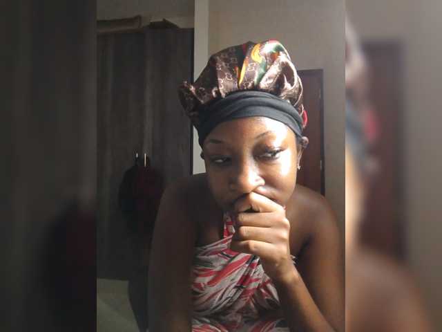 Preview of kittykissess