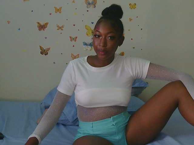 KittyKissess's BongaCams show and profile
