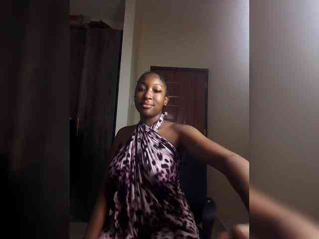 KittyKissess KittyKissess