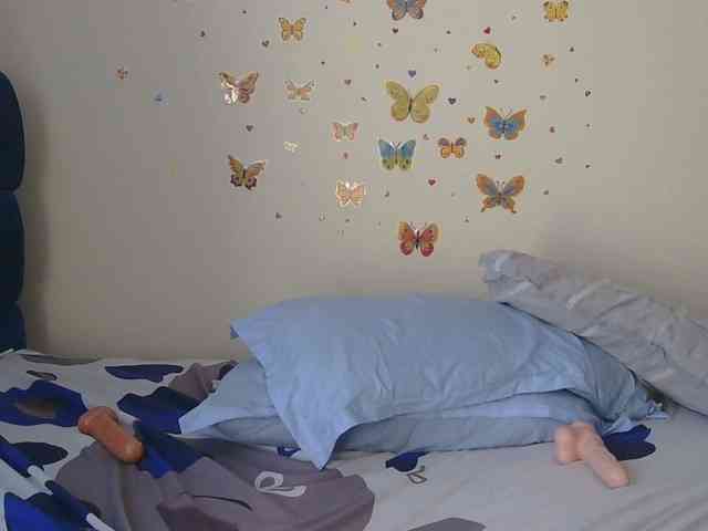 KittyKissess KittyKissess