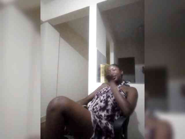 KittyKissess KittyKissess