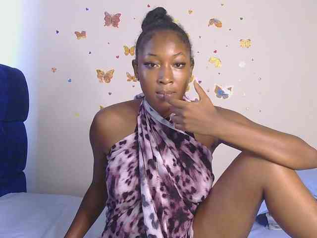 KittyKissess KittyKissess