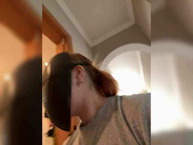 Monika42344 Live Webcam on BongaCams