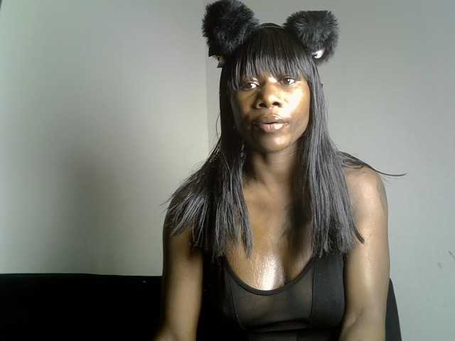 flirtytrouble's BongaCams show and profile