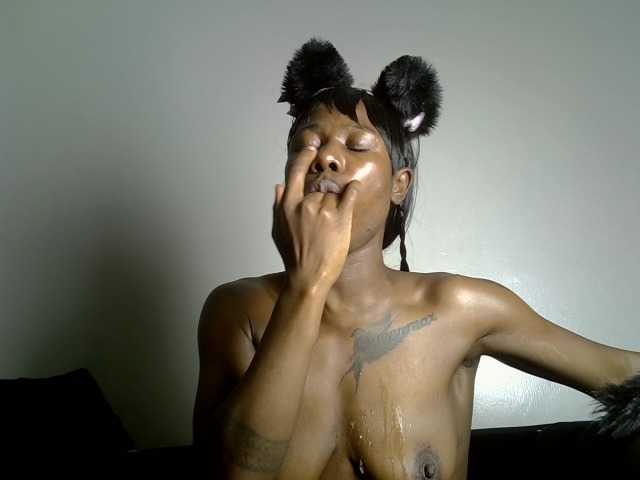 Flirty Trouble (Flirtytrouble)