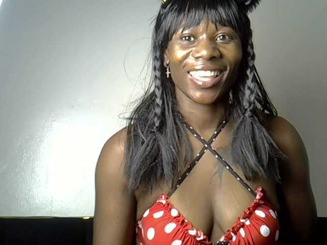 flirtytrouble's BongaCams show and profile