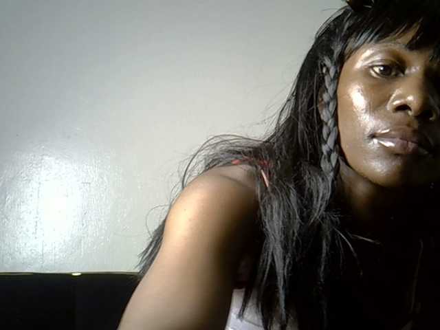 flirtytrouble's BongaCams show and profile