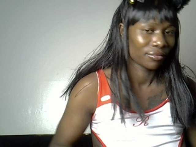 flirtytrouble's BongaCams show and profile