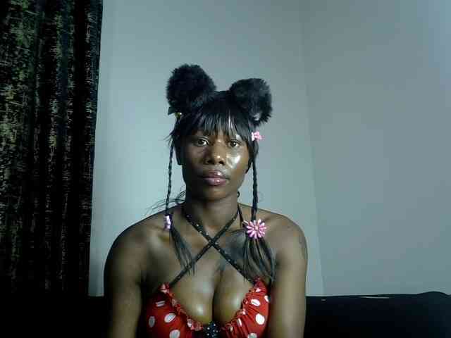 flirtytrouble Live Webcam on BongaCams