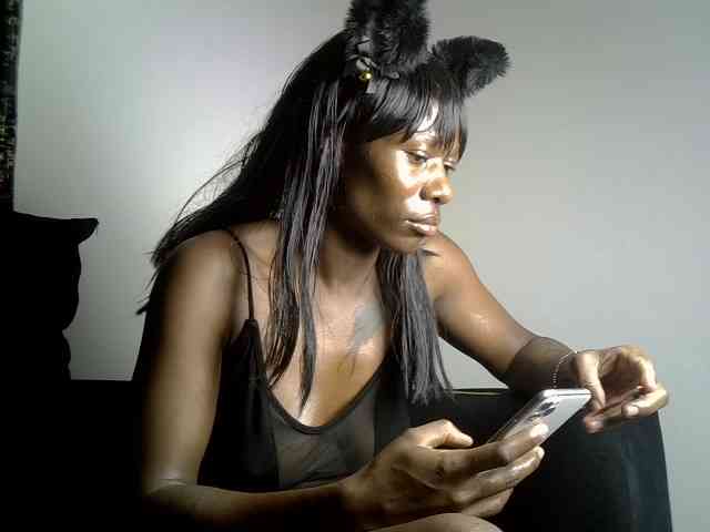 flirtytrouble webcam