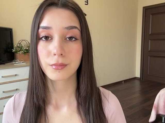 ShilaPytel's BongaCams show and profile