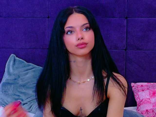 NataliaCroft's BongaCams show and profile