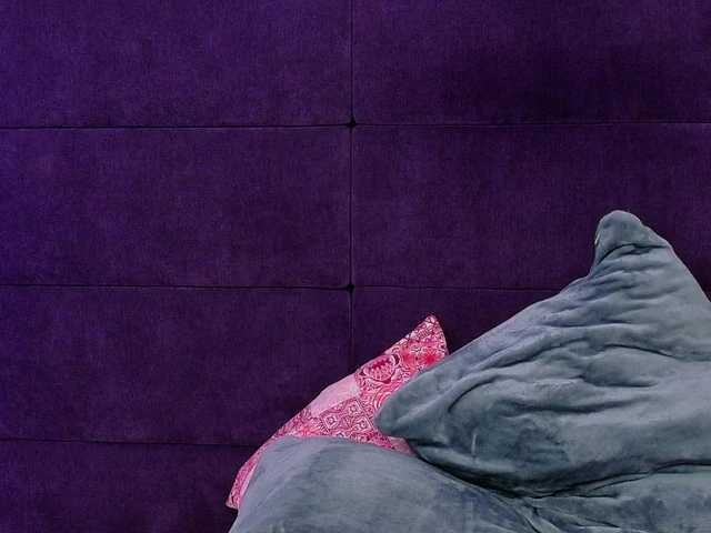 NataliaCroft's BongaCams show and profile