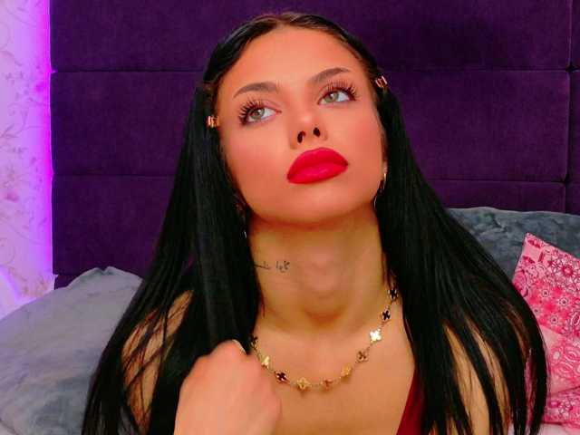 NataliaCroft's BongaCams show and profile