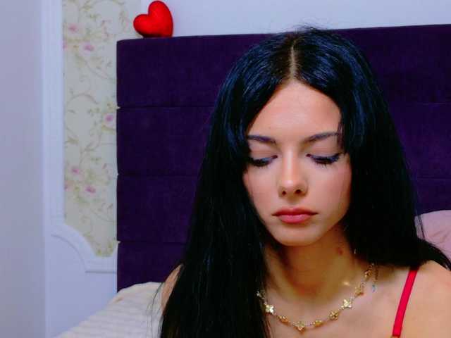 NataliaCroft's BongaCams show and profile