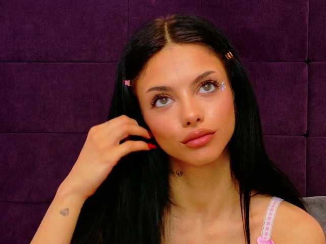 NataliaCroft's BongaCams show and profile