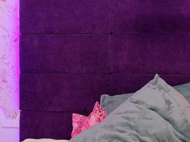 NataliaCroft's BongaCams show and profile