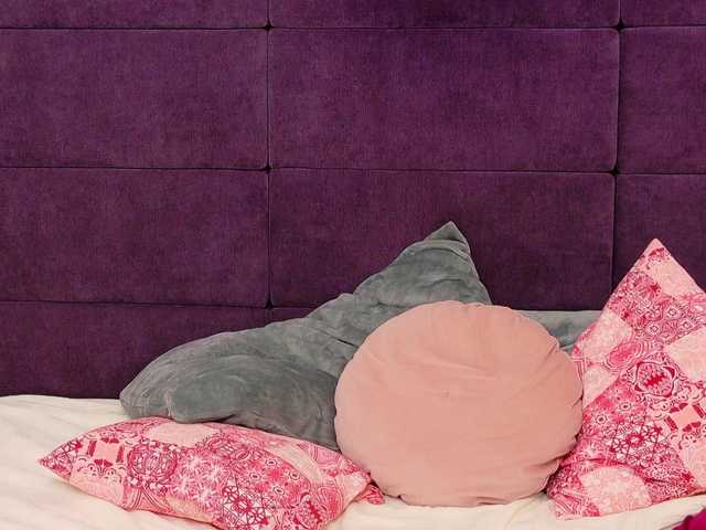 NataliaCroft's BongaCams show and profile