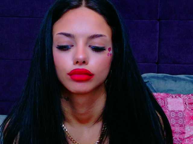 NataliaCroft's BongaCams show and profile