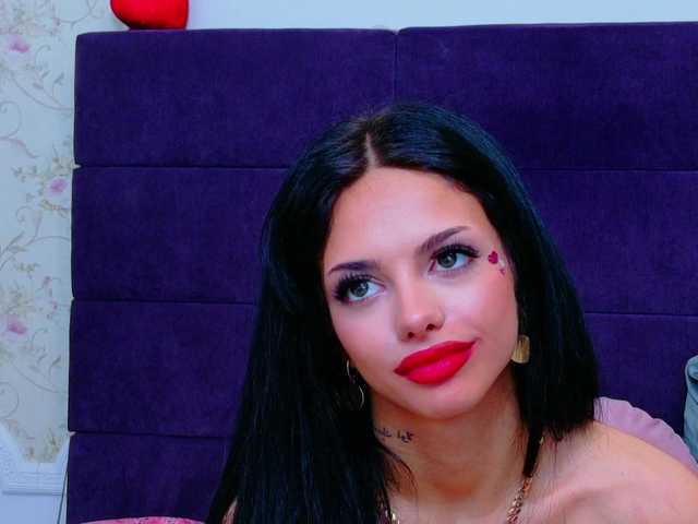 NataliaCroft's BongaCams show and profile