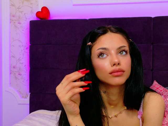NataliaCroft's BongaCams show and profile