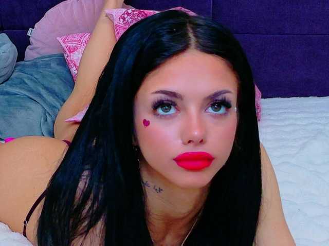 NataliaCroft's BongaCams show and profile