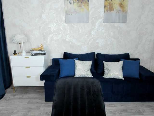 KateKross's BongaCams show and profile