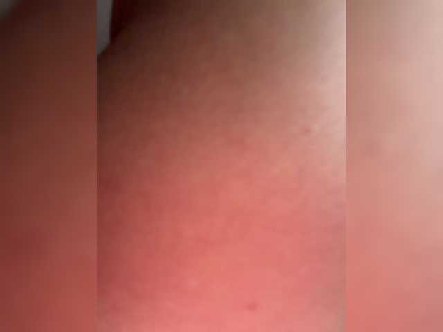 Lily33's BongaCams show and profile