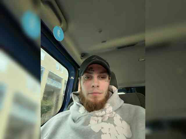 Zanzy1