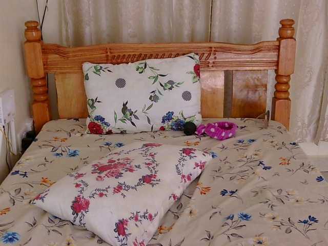 shahonly's BongaCams show and profile