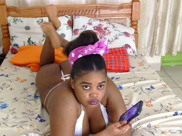 shahonly's BongaCams show and profile