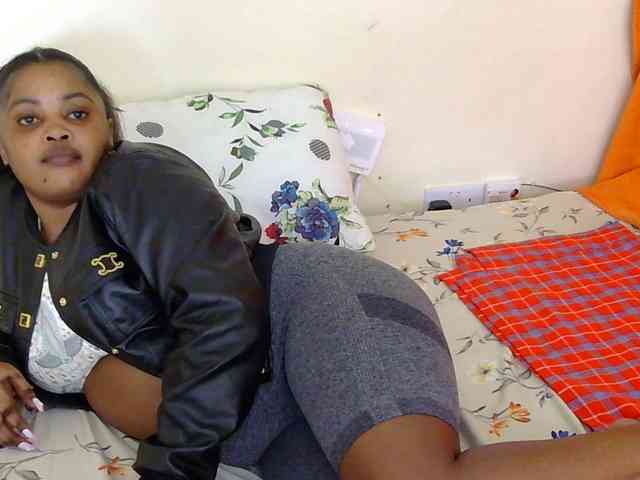 shahonly Live Webcam on BongaCams