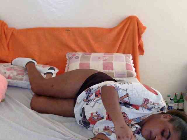 shahonly Live Webcam on BongaCams