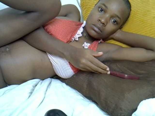 Ebonyj's BongaCams show and profile