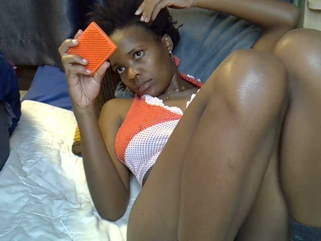 Ebonyj's BongaCams show and profile