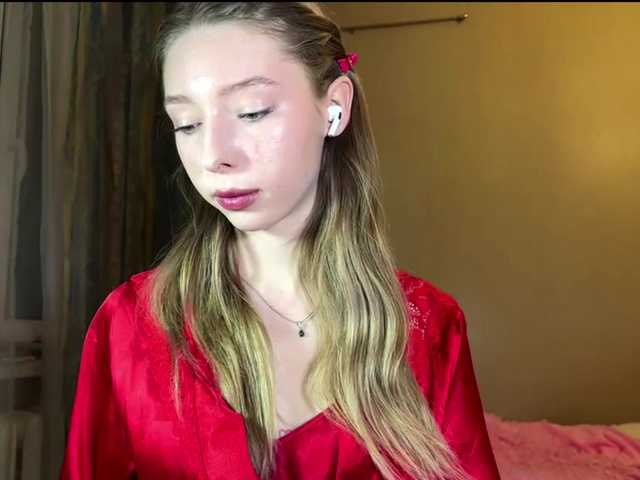 EstellFerkel's BongaCams show and profile