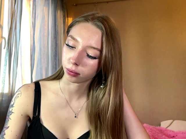 EstellFerkel's BongaCams show and profile