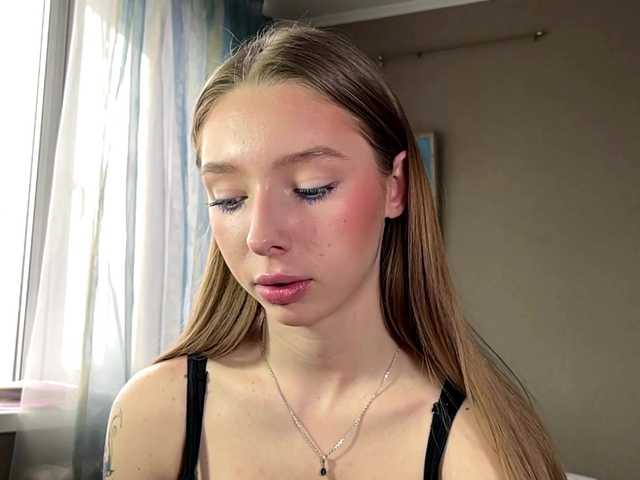 EstellFerkel's BongaCams show and profile