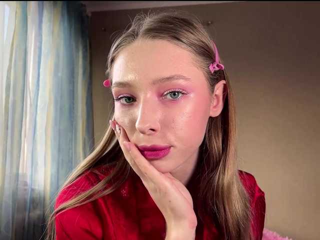 EstellFerkel's BongaCams show and profile