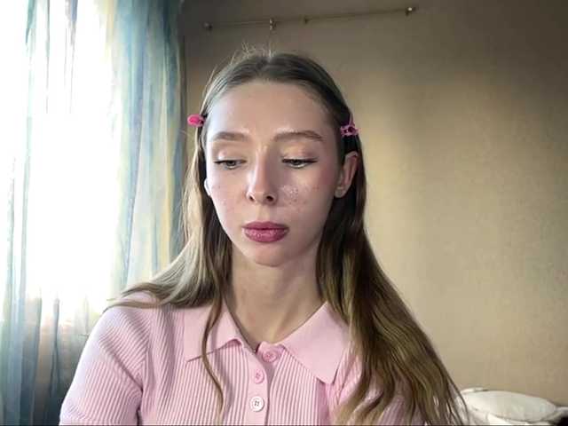 EstellFerkel's BongaCams show and profile