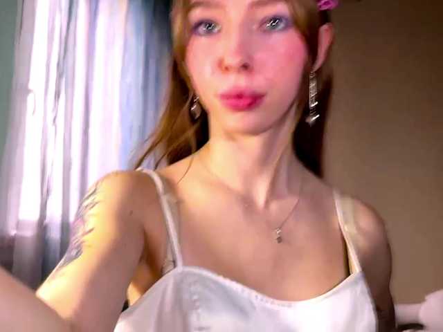 EstellFerkel's BongaCams show and profile