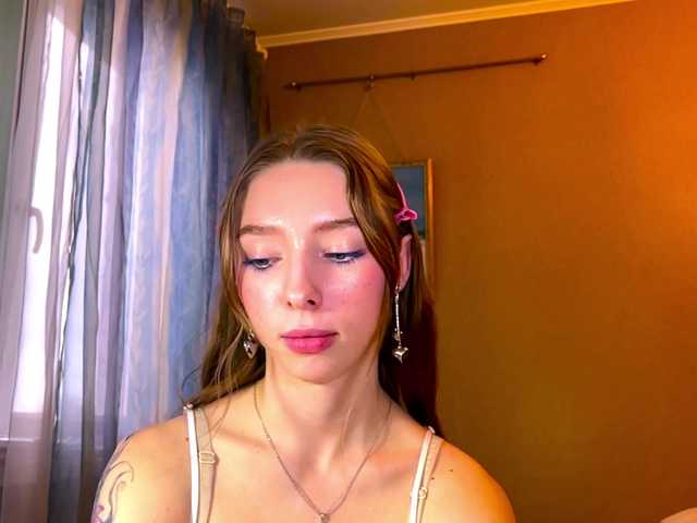 EstellFerkel's BongaCams show and profile