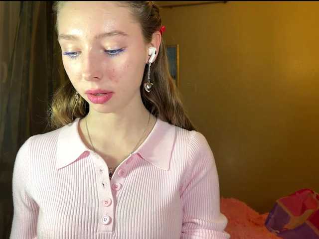 EstellFerkel's BongaCams show and profile