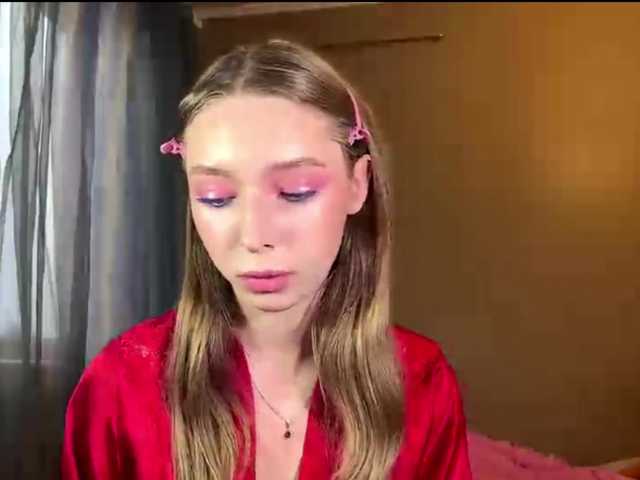 EstellFerkel's BongaCams show and profile