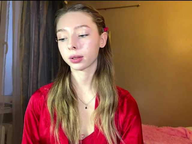 EstellFerkel's BongaCams show and profile