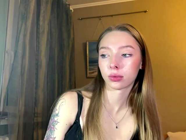 EstellFerkel's BongaCams show and profile