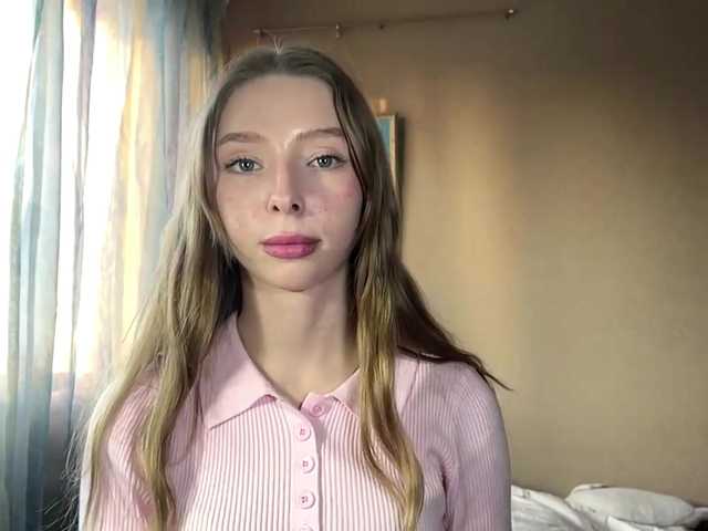 EstellFerkel's BongaCams show and profile