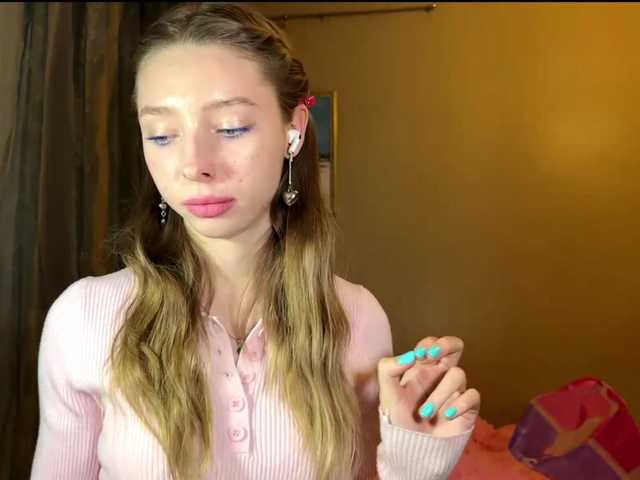 EstellFerkel's BongaCams show and profile