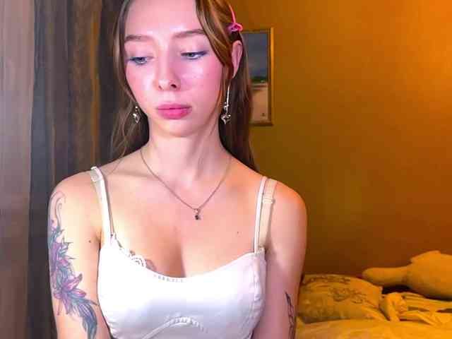 EstellFerkel webcam